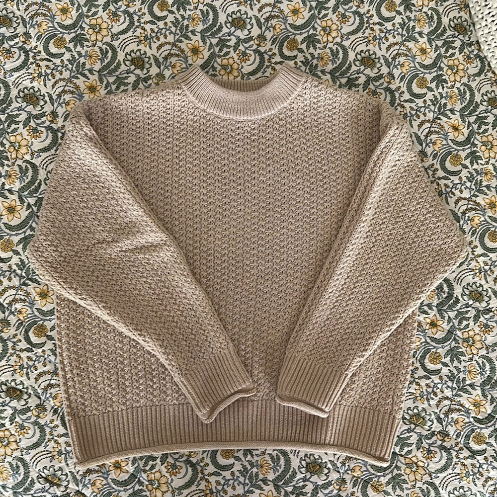 NWOT Universal Thread Knit Crew Neck Sweater Tan